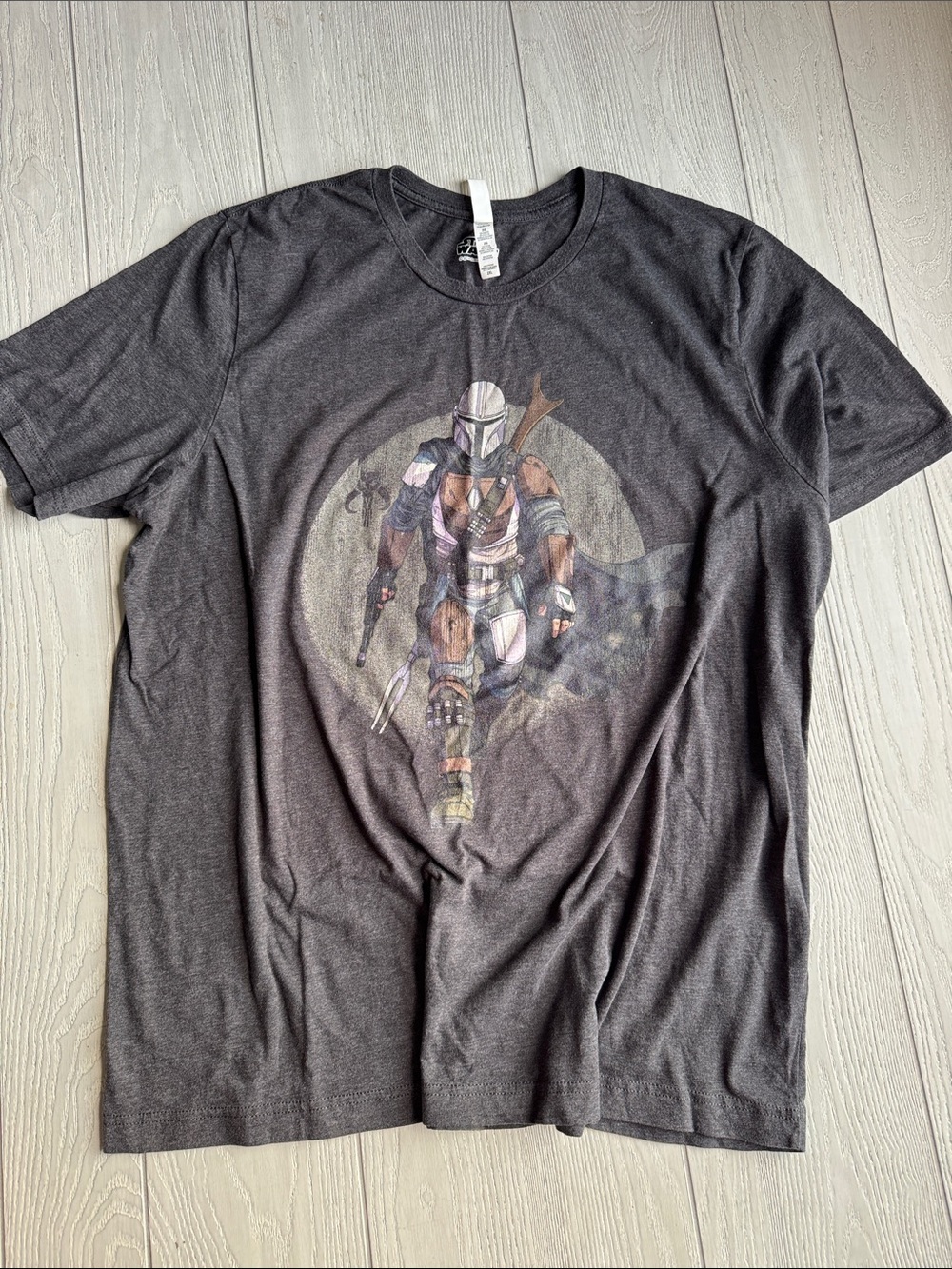 2XL Men’s Star Wars The Mandalorian Hero Pose T-Shirt